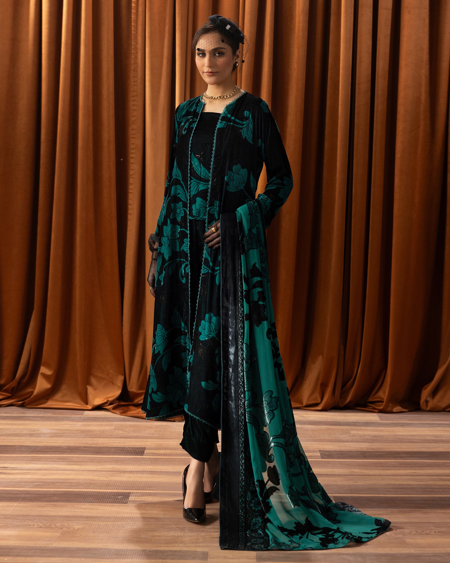 Printed Velvet Shirt & Printed  Palachi Dupatta with Velvet Dyed Trouser