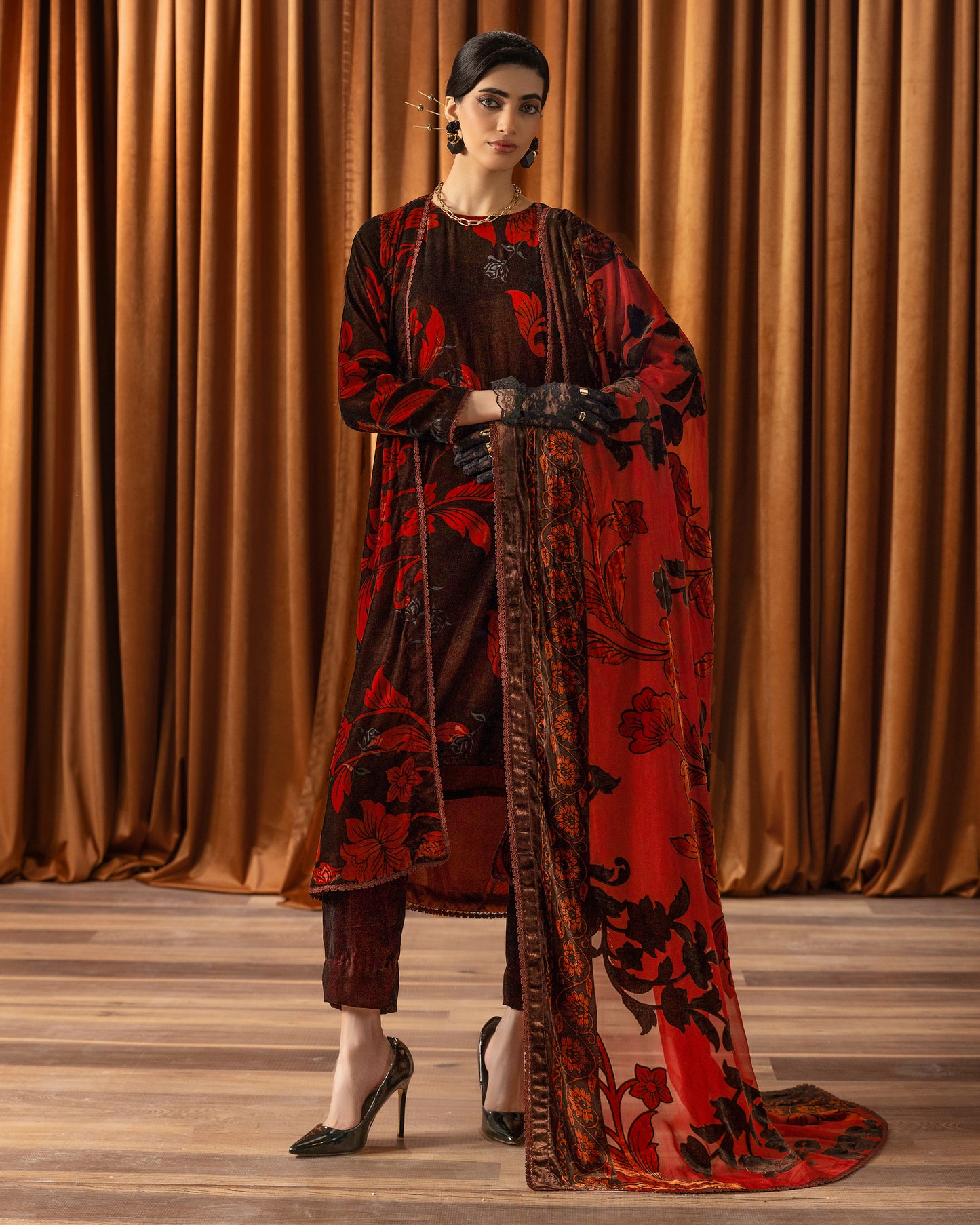 Printed Velvet Shirt & Printed  Palachi Dupatta with Velvet Dyed Trouser