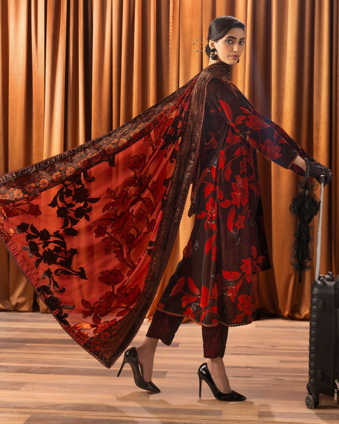 Printed Velvet Shirt & Printed  Palachi Dupatta with Velvet Dyed Trouser