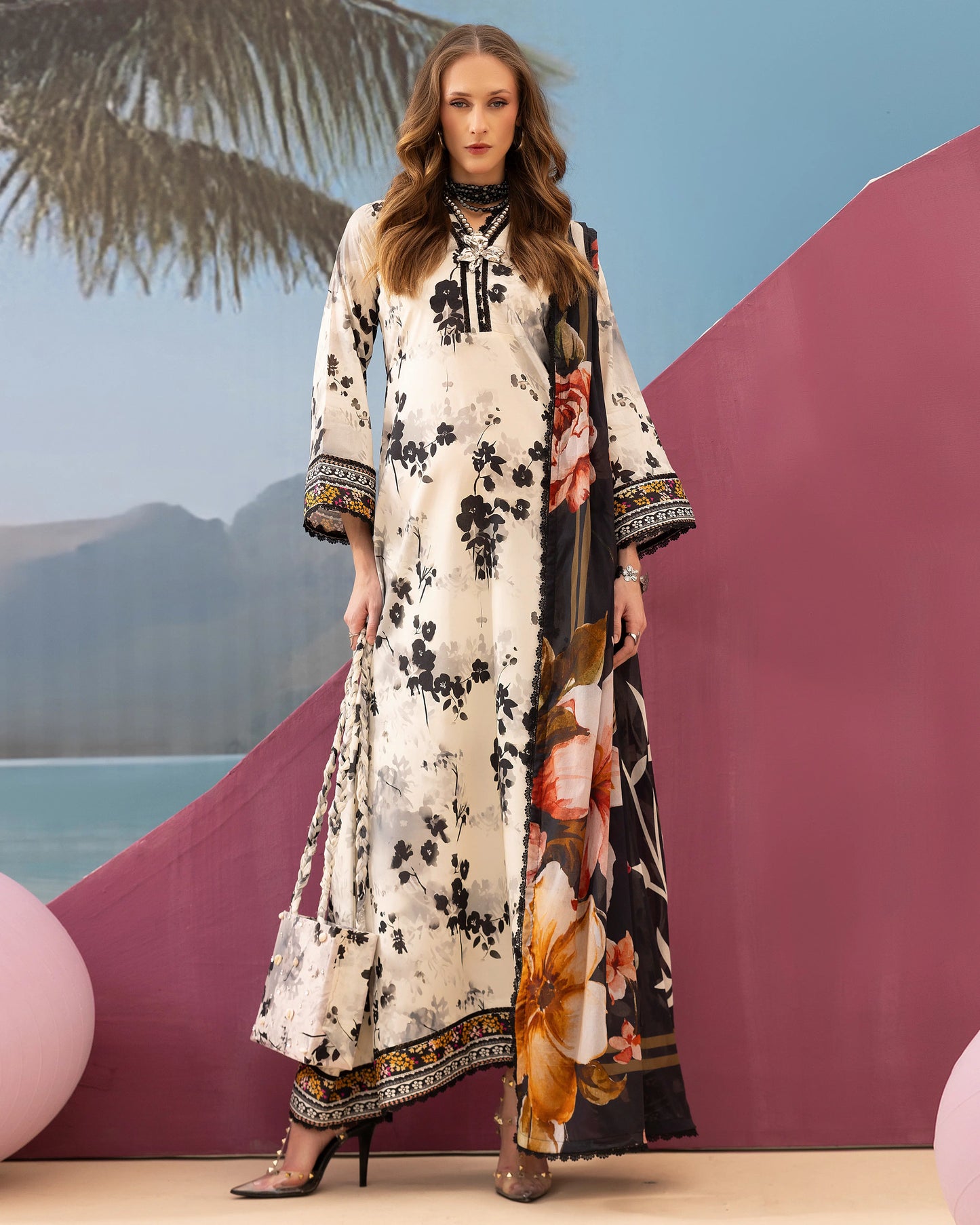 Ivory Noir - 3 Piece Unstitch