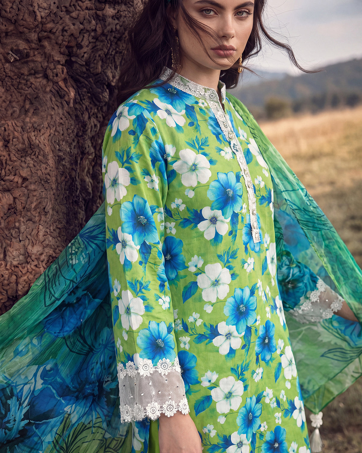 Oceanic Flora – 3-Piece Unstitched